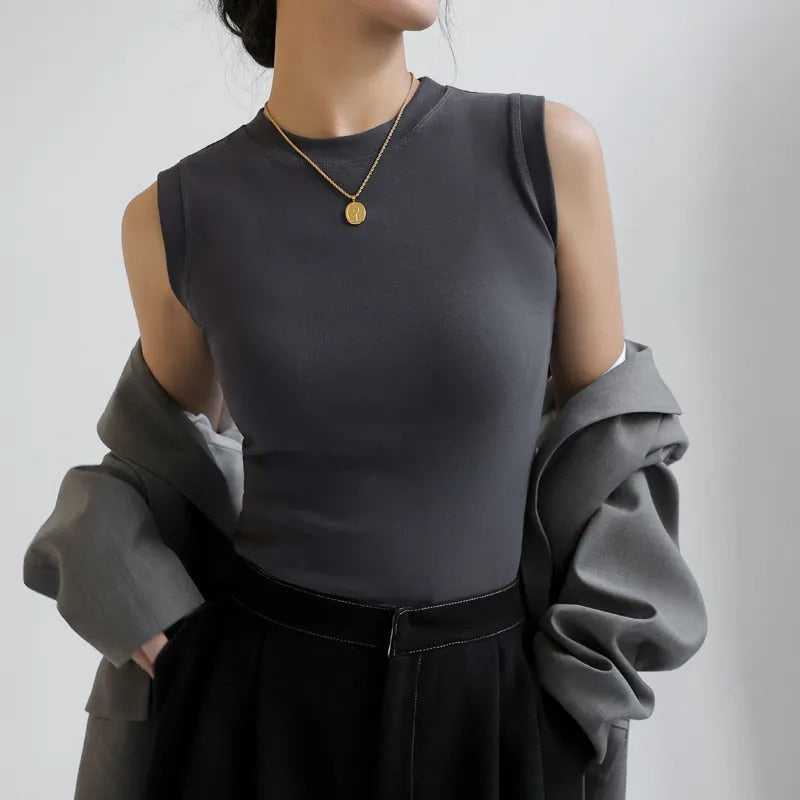 Emily | Women's Round Neck Sleeveless Undershirt