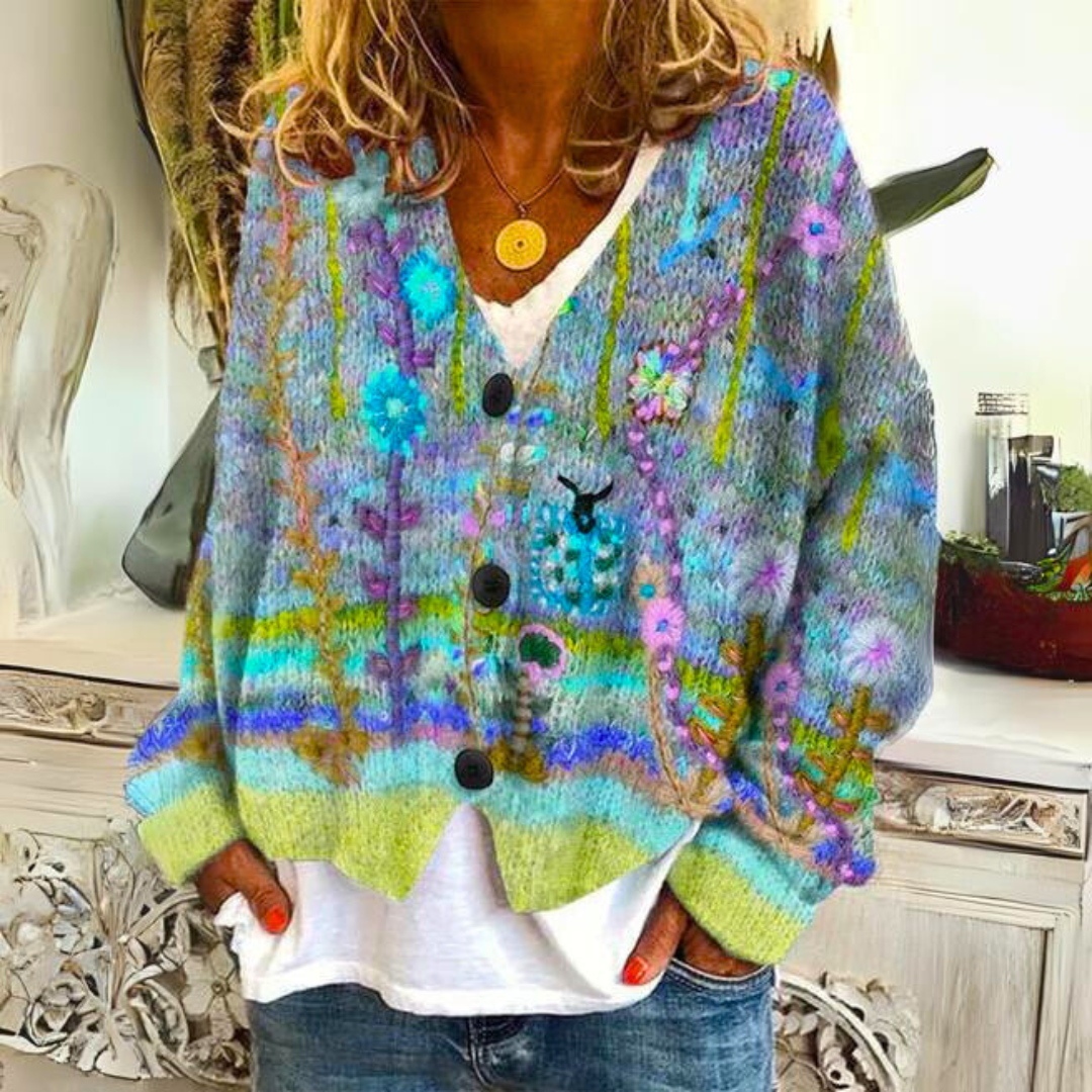 Hanna - Warm and modern cardigan