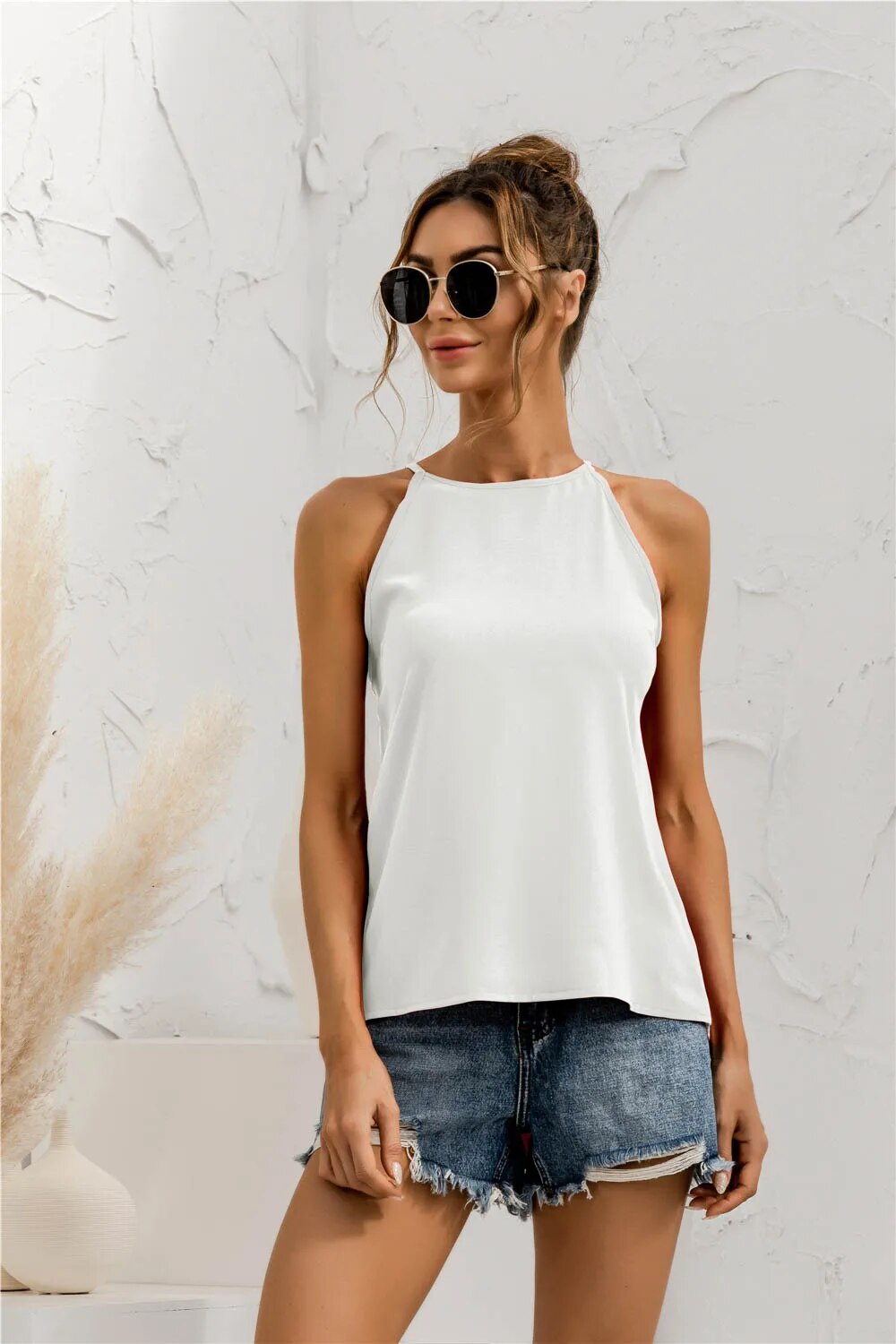 Karen | Women's Sleeveless Halter Tank Top
